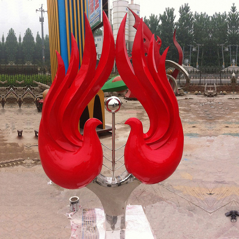 Outdoor Red Stainless Steel Flame Style Sculpture