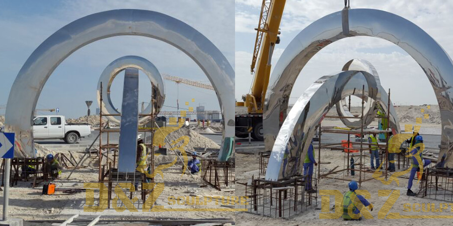 Large size famous modern stainless steel sculpture project in Qatar