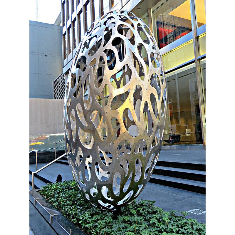 Modern Mirror Finish Stainless Steel Sculpture