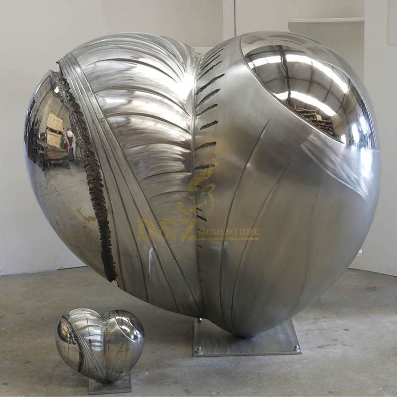 Outdoor Garden Large Stainless Steel Heart Sculpture