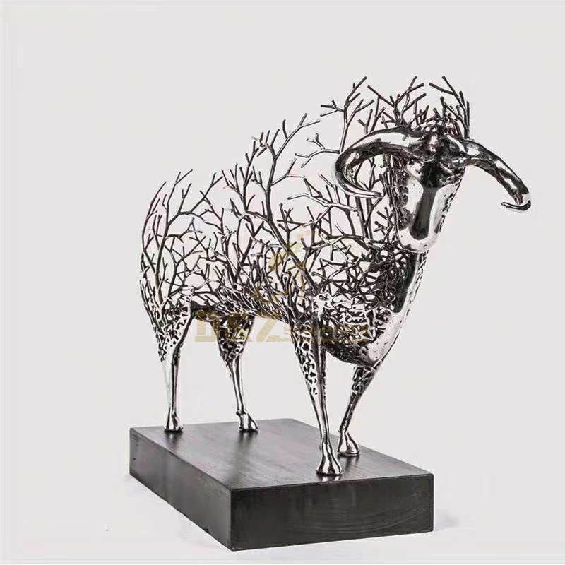 Modern Art Stainless Steel Cow Sculpture Home Decor