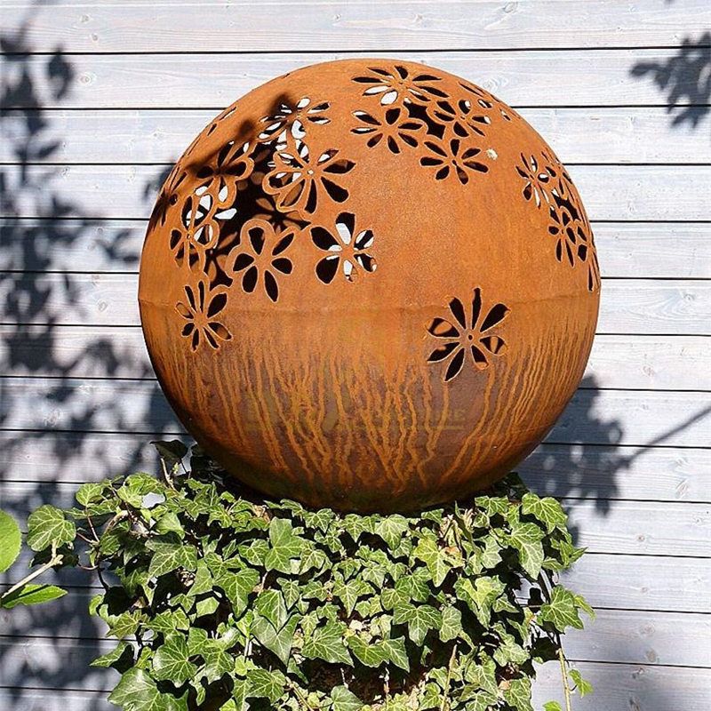 Rustic Garden Sculpture Decorative Corten Steel Flower sphere