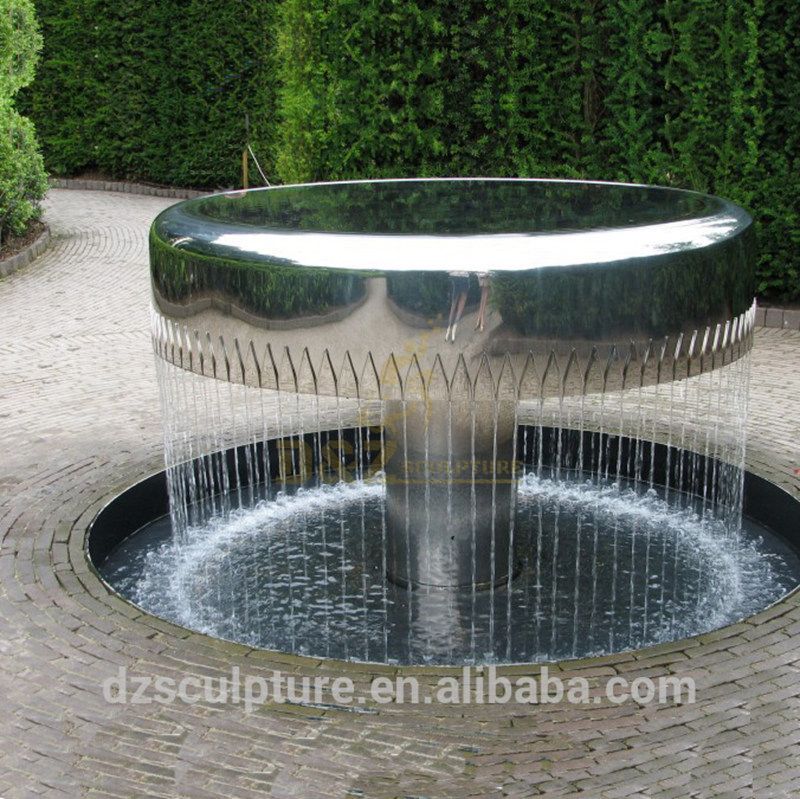 Outdoor Garden Ornament Modern Stianless Steel fountain sculpture