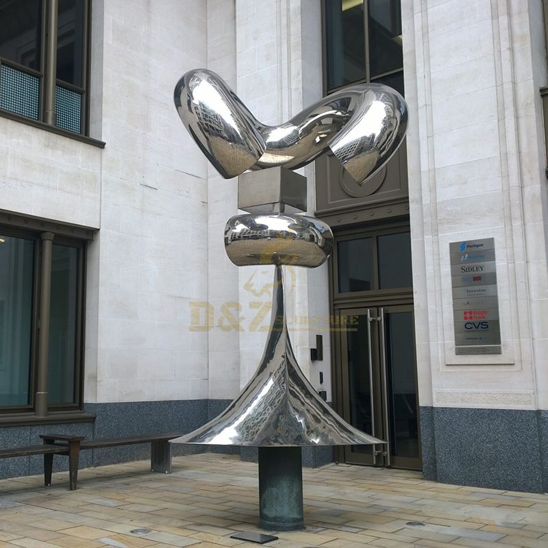Large Modern Abstract Metal Human Figure Head Sculpture