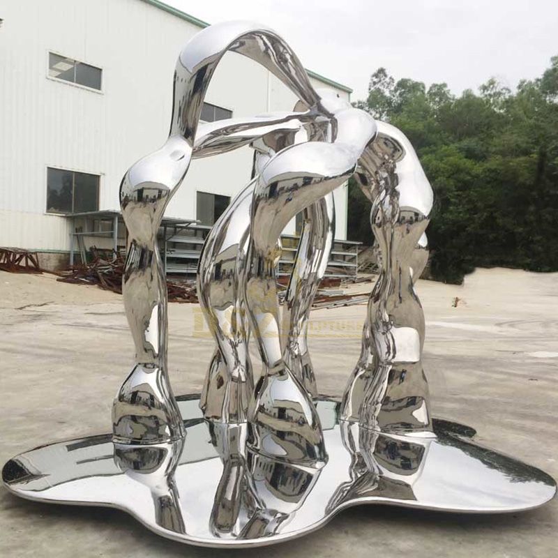 Outdoor Abstract Mirror Polished Stainless Steel Sculpture