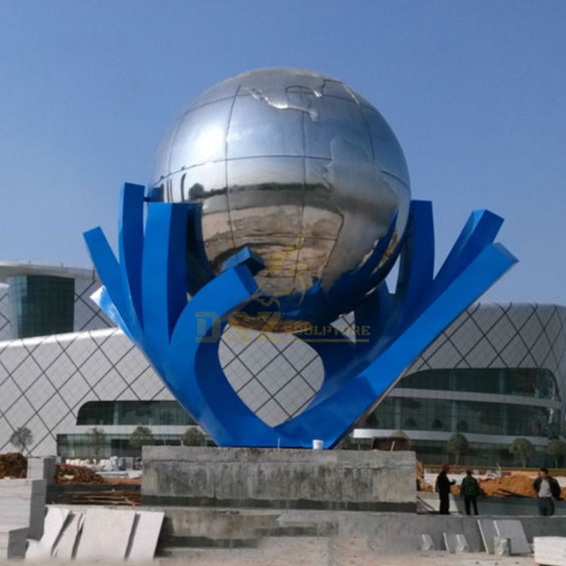 Large Stainless Steel Sculpture Globe For Garden Ornaments