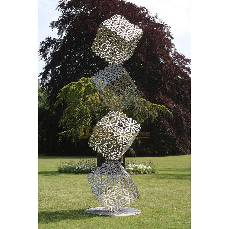 Modern Stainless Steel Outdoor Art Metal Geometric Sculpture