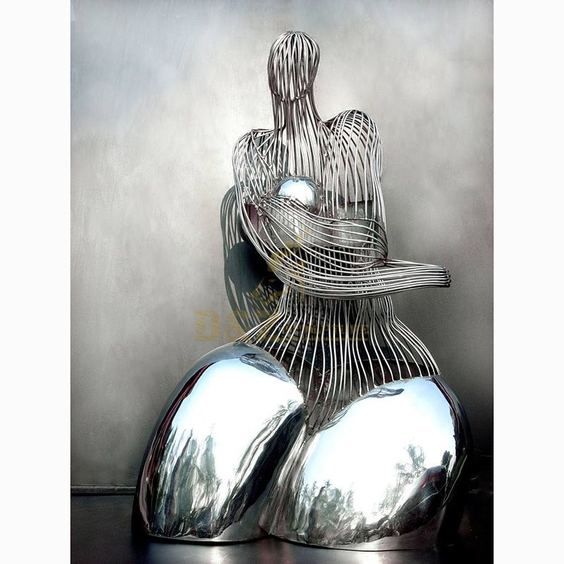 Outdoor Garden Decoration Stainless Steel Mirror Woman Sculpture