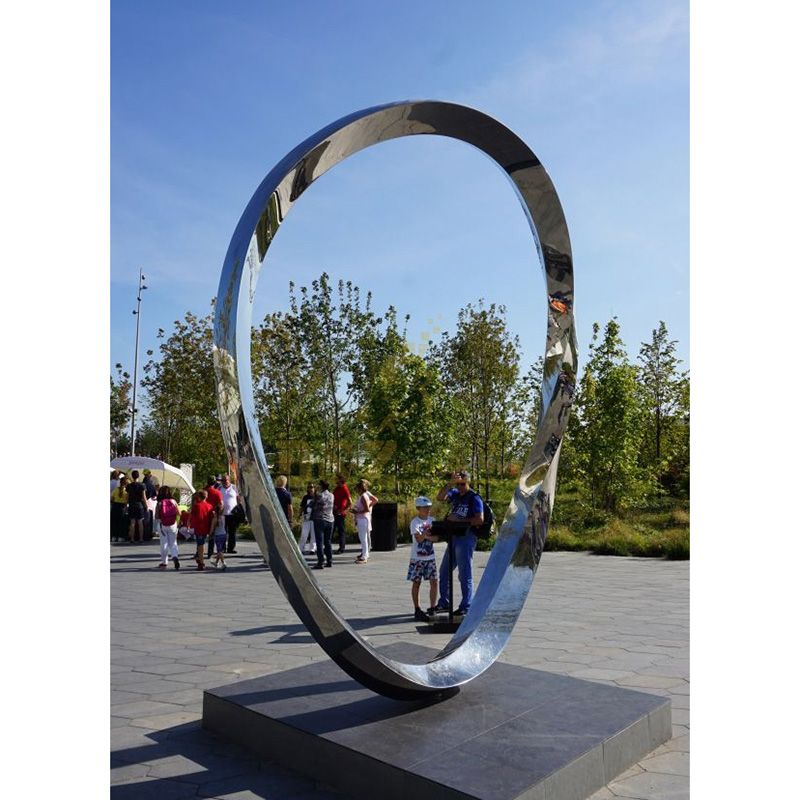 Custom Modern Stainless Steel Circle Statue