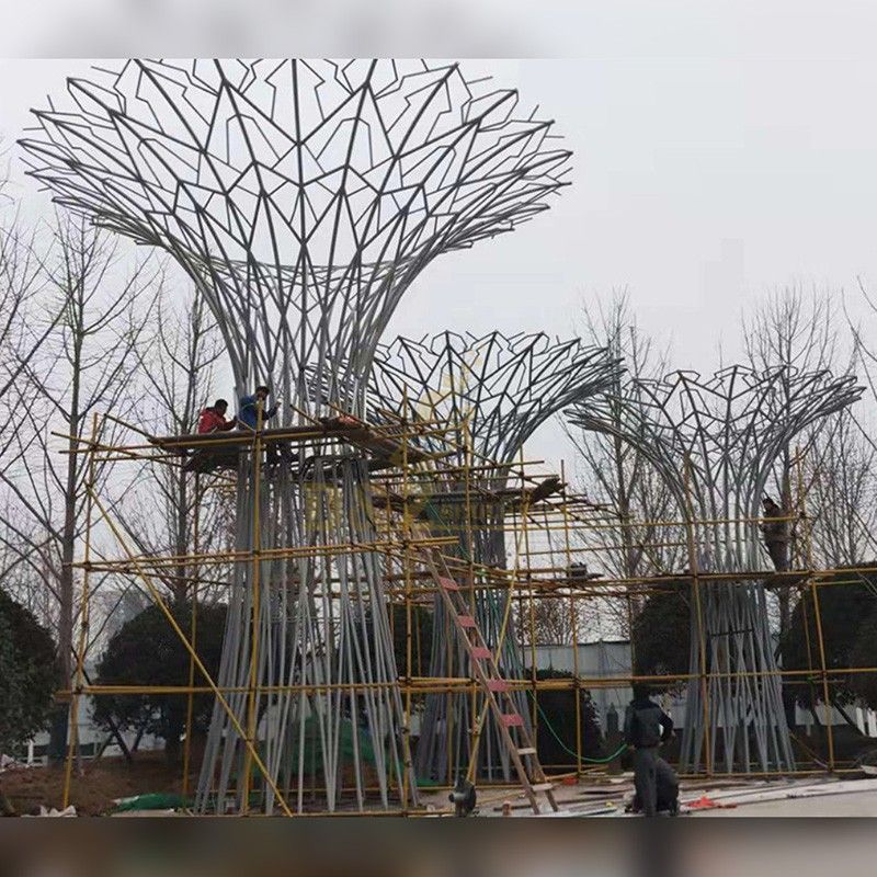 outdoor large sculpture of tree metal wire tree sculpture  willow tree sculpture