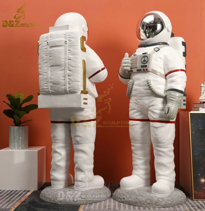 Modern Art Home Decor Fiberglass Sculpture Life Size Astronaut Statues