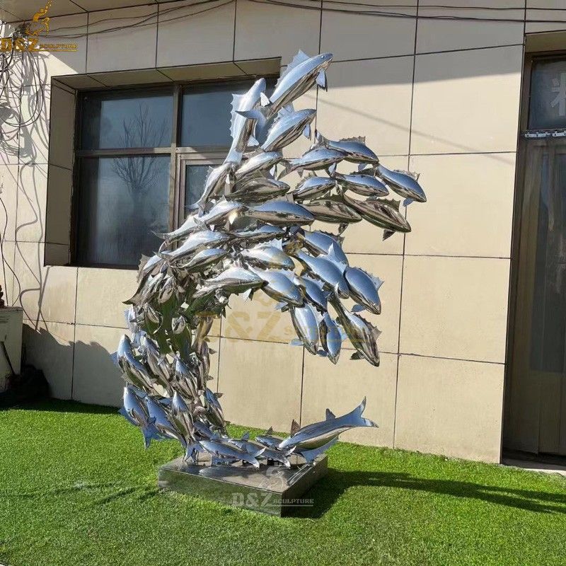 Modern Polished Stainless Steel Mirror Fishes Circle Sculpture