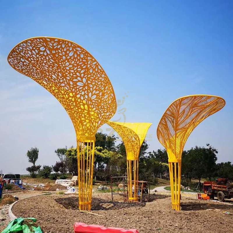 large outdoor metal tree sculpture