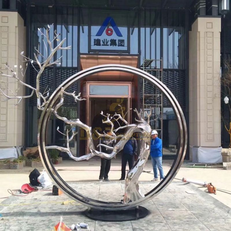 modern stainless steel tree with circle sculpture mirror finish for decoration