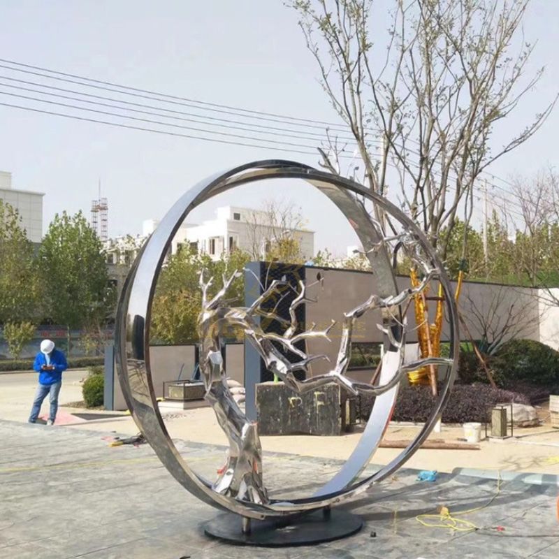 modern stainless steel tree with circle sculpture mirror finish for decoration