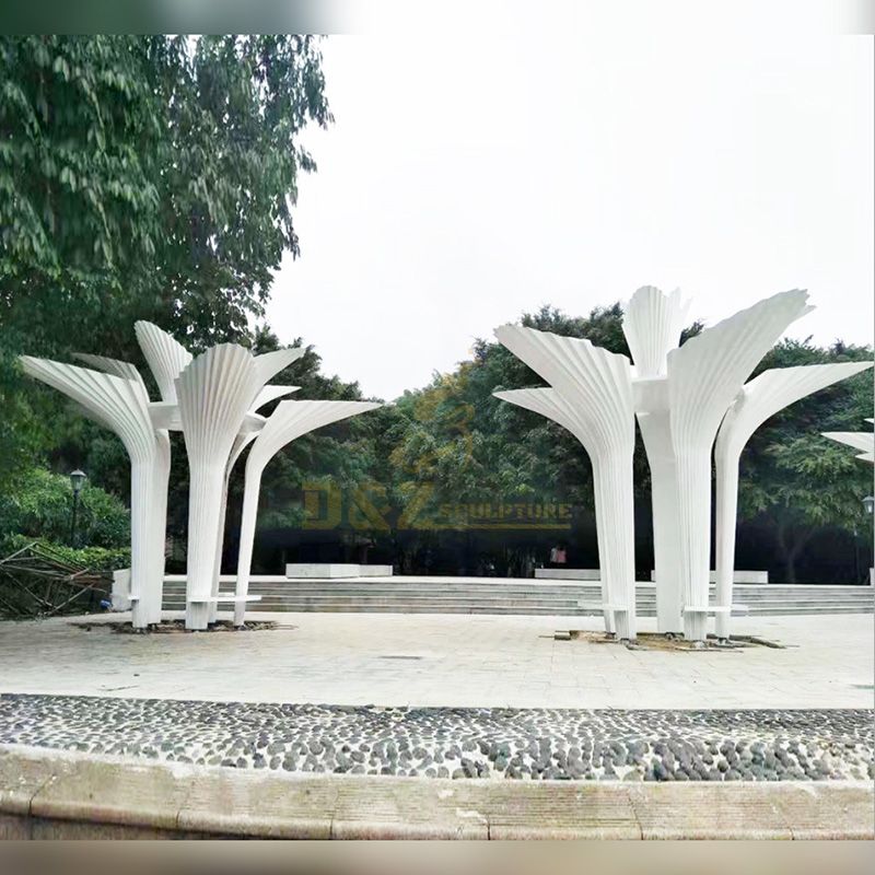 outdoor large sculpture withe geometric tree sculpture hollow sculpture for garden