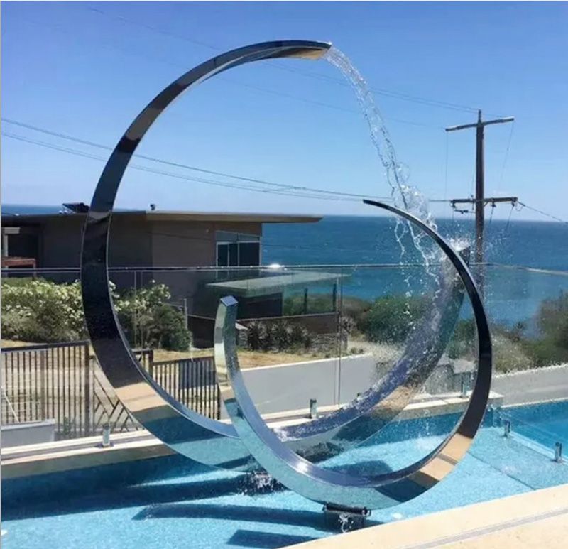 Outdoor water fountain sculptures